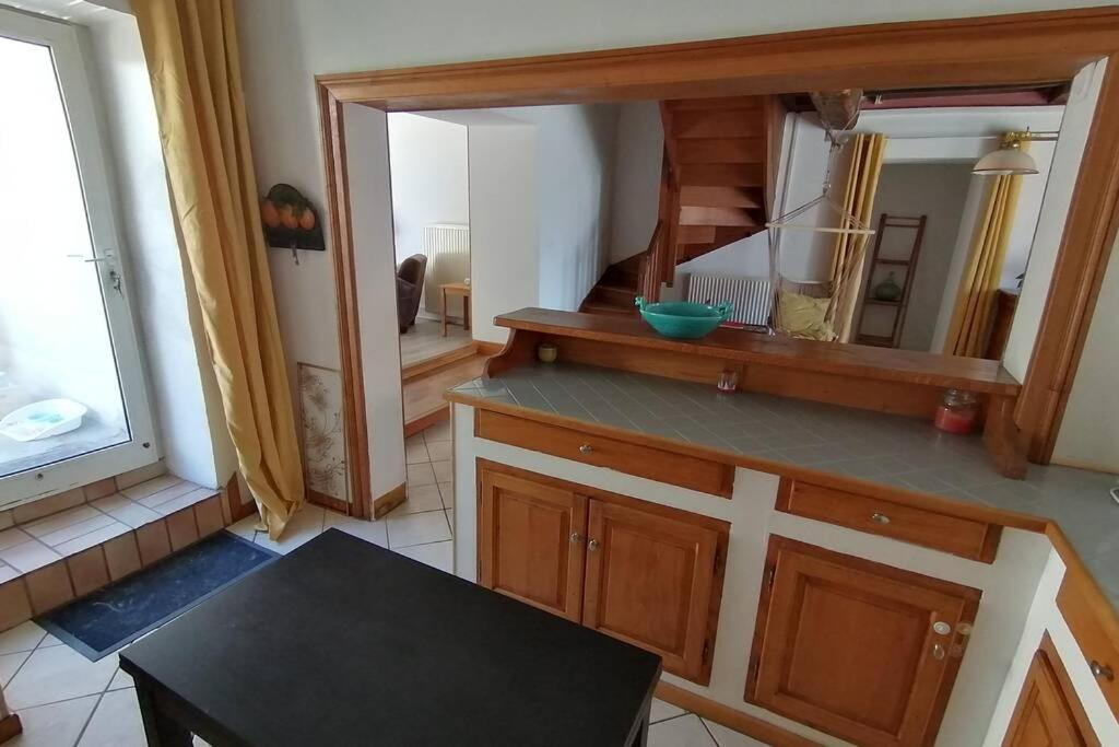 Chassemy Maison Chaleureuse Et De Detente Avec Piscine Et Spa מראה חיצוני תמונה