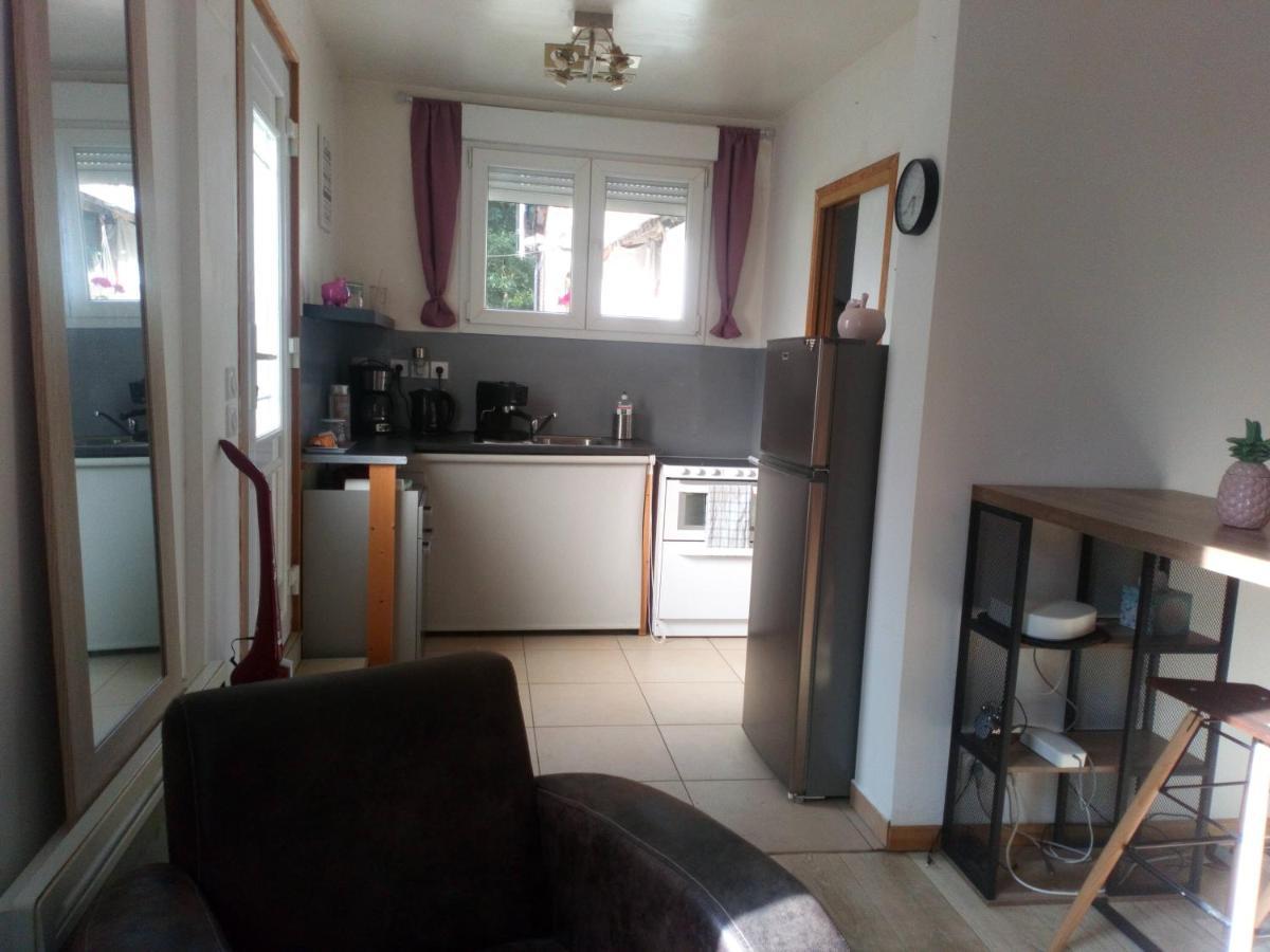 Chassemy Maison Chaleureuse Et De Detente Avec Piscine Et Spa מראה חיצוני תמונה